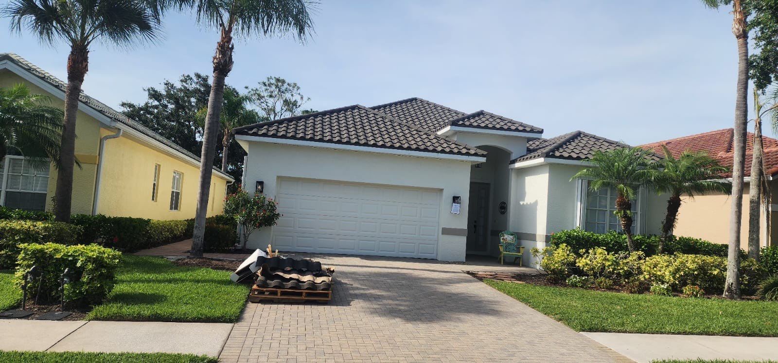 Luxury white tile roof residential project